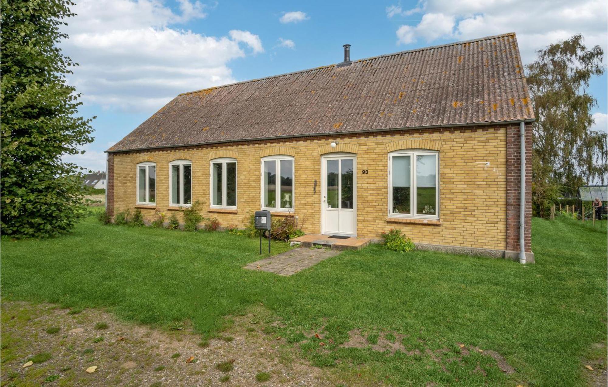 Stunning Home In Haderslev With Wifi Экстерьер фото